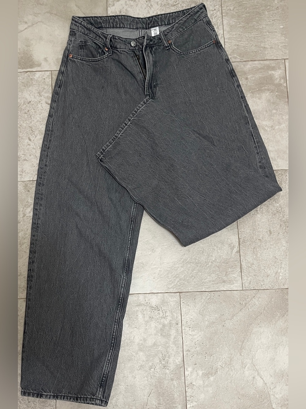 H&M &DENIM High Waist Baggy Jeans – Washed Black/Charcoal Gray – Size 10